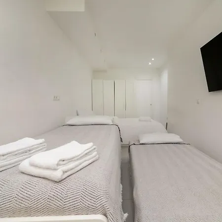 Apartamento Con Jardin Privado Coslada Exterior photo