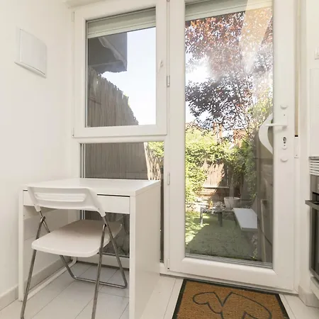Apartamento Con Jardin Privado Coslada Exterior photo