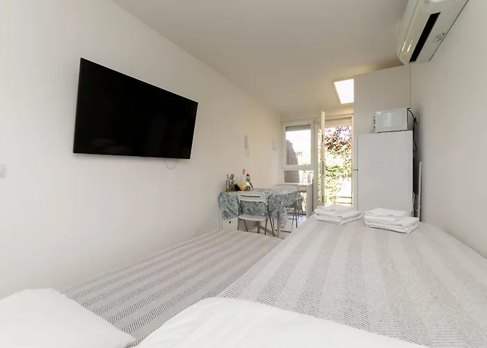 Apartamento Con Jardin Privado