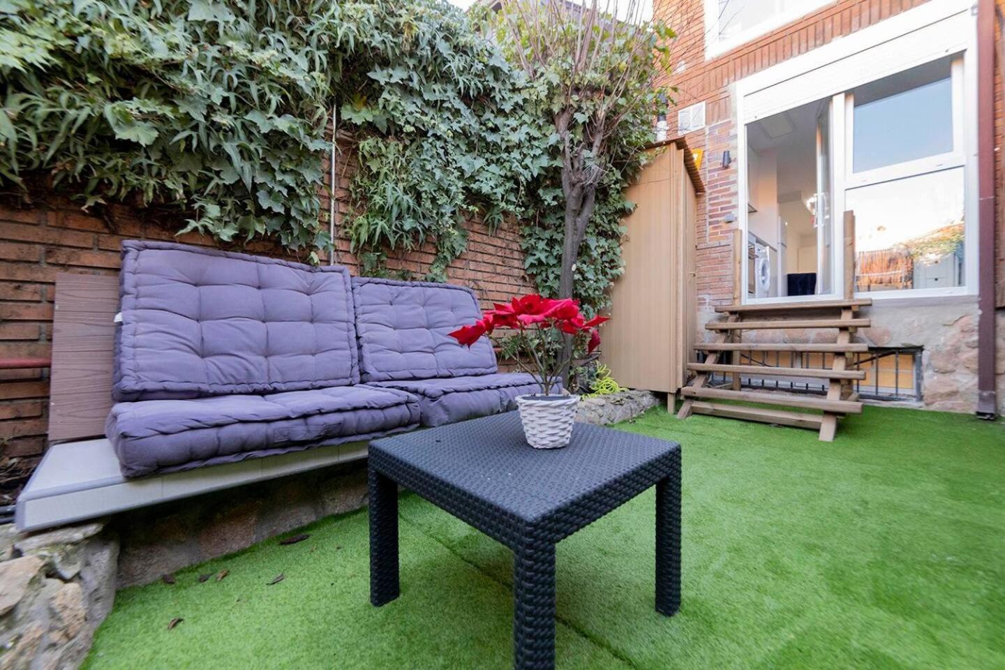 Apartment Con Jardin Privado